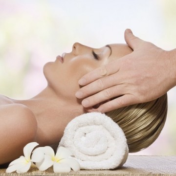 Green Tea Body Wrap & Cervical Massage & Radio Frequency